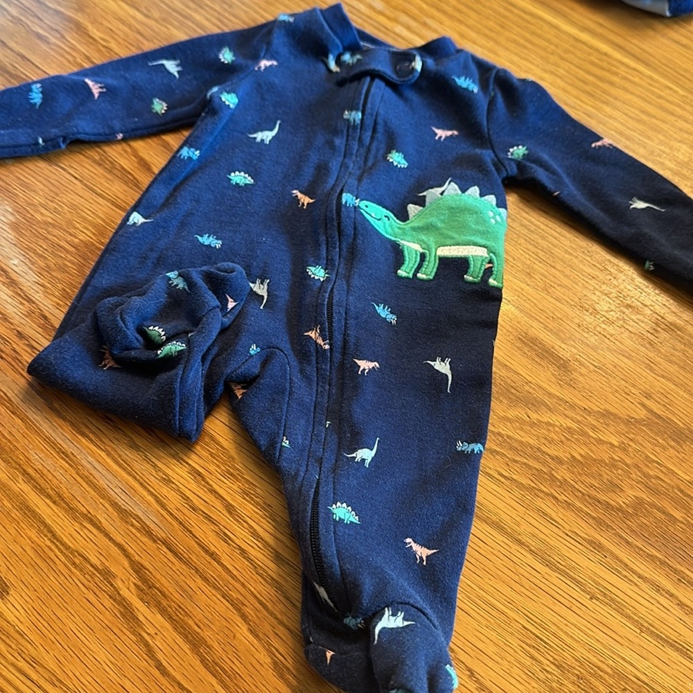 Carter's preemie bodysuit